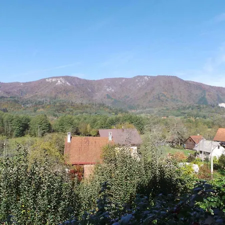 Počitniška hiša Holiday In Golik/gorski Kotar 14246 Fara